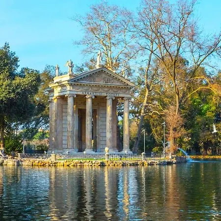 Sunny Parioli Modern Apartman *